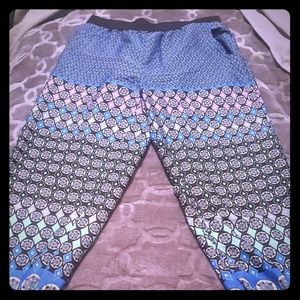 Multi color Capri pants